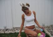 Melissa-Midwest-Easter-bunny-26ux9efsdx.jpg