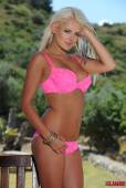 Tye-Thornton-Pink-Floral-Bra-And-Thong-46vlq96kyb.jpg