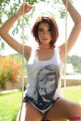 Emma Leigh Slipping Out Of Her Long Tshirt On The Swing 16vow98yvd