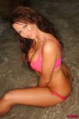 Sophie Jones Pink Bikini Beach Babe c6vqejuegj