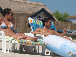 TWO-ROMANIAN-BEACH-GIRLS-HIDDEN-CAM-q6vwa1vf32.jpg