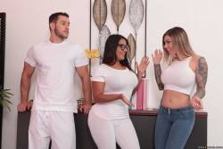 Karma Rx Massage Training 528x 2495x1663 e6wrxpw46r