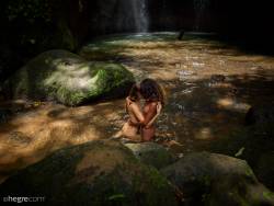 Clover-and-Putri-Bali-Waterfall-59-pictures-14204px--a6wqwd0hv2.jpg