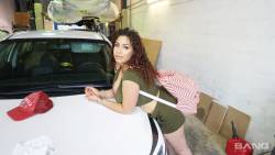 Samantha-Rose-Gets-Fucked-Balls-Deep-On-The-Floor-Of-Her-Mechanics-Garage-2600-p-h6xerrekas.jpg