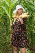 Farm Girl with Yelena e6xftvexs6