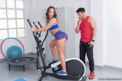 Briana-Banderas-Gym-Workout-with-Big-Booty-Briana1600-px-138-pics-i6x1qeidw1.jpg