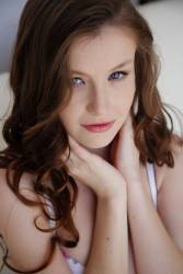  emily bloom dearve (x122) 2883x4324-h6xjgaf4nj.jpg