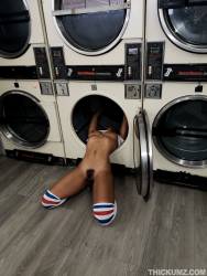Jenna Foxx Thick Laundromat Lust (x162) 1215x1620	-37ac7t92ok.jpg