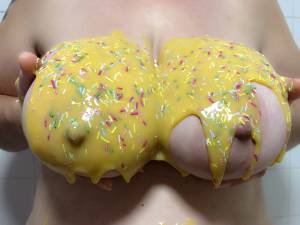 Big-Boobs-in-Custard-m7bdub9yw4.jpg