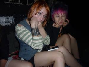 Drunken Emo Girls x115-w7bgxhv6i6.jpg