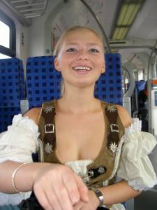 Hot German blonde Posing x 134 g7bgqwhacw