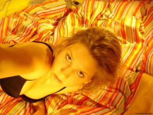Blonde-playing-and-making-photos-at-home-x206-p7bhchc6ej.jpg