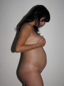 Pregnant Renata x91 f7bh9c7bpw