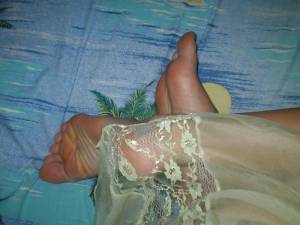 Turkish Wife Feet-27bi7v03y0.jpg
