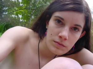 Teen-Girl%2C-Naked-in-Nature-x-44-p7bi9fdwbr.jpg