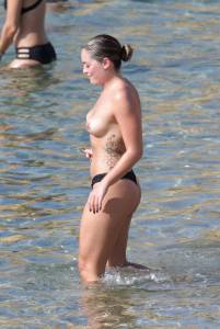 Olympia Valance Topless On The Beach In Mykonos w7b42sqp1d