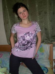 Young Russian Ex Girlfriend Olya [x805]-57b45515gr.jpg