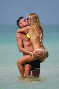 Laura Cremaschi Topless In The Sea In Miamix7b74msr7d.jpg