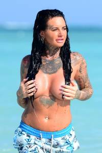 Jemma-Lucy-Topless-On-The-Beach-In-The-Caribbean-i7b74n564v.jpg