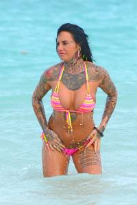 Jemma Lucy Topless At The Beach In The Dominican Republicg7b74mh4c0.jpg