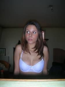 Amateur-Teen-Brunette-x127-47bkh0ifwo.jpg