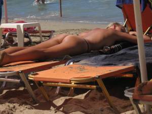 Beach vacation at Crete Greecei7bo6o3psb.jpg