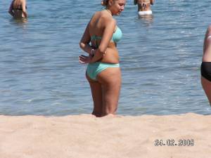 Beach-Sexy-Mini-Bikini-x24-t7bo6nko5x.jpg