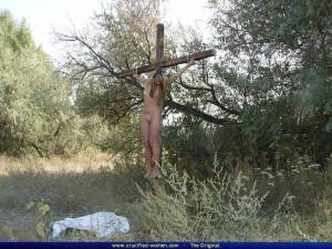 Olivia Goes Crucifixion [x102]-n7bparvg1p.jpg