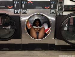 Jenna-Foxx-Thick-Laundromat-Lust-%28x162%29-1215x1620-u7bqjmnjqs.jpg