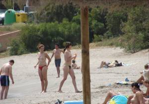 Almer%C3%83%C2%ADa-Spain-Beach-Voyeur-Candid-Spy-Girls-p7bqq85k52.jpg