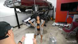 Kosane Dash Struts Her Pussy Around The Car Shop - 2600px - 52X-h7bsh6a50a.jpg