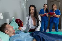 Angela White Firsthand Experience 332x 2495x1663 17bt8cn5me