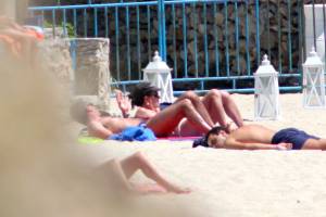 Italian mom caught topless in Psarou and Ornos beach,Mykonos!-j7btra2xsb.jpg