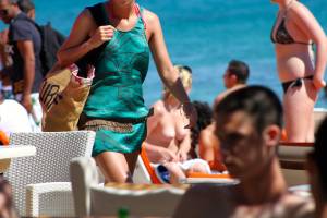 Mix-of-topless-girls-caught-in-Mykonos-Greece-a7bwuf7wv4.jpg