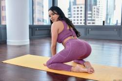 Anissa Kate My Stretching Session - 4800px - 148X o7calt56qi